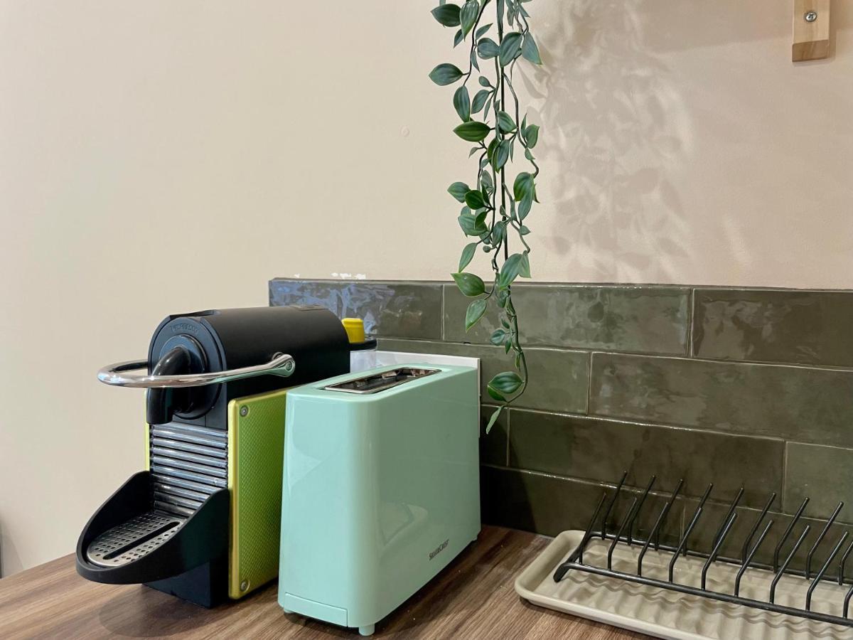 Studio Malibu Central, Lumineux Et Confortable Lejlighed Hyères Eksteriør billede